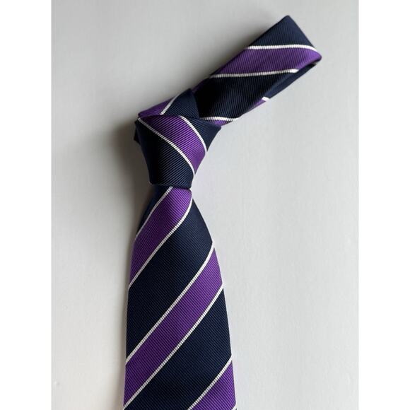 CHARLES‎ TYRWHITT Men's 100% Silk Necktie Designer Blue Purple White Striped EUC - Picture 2 of 8